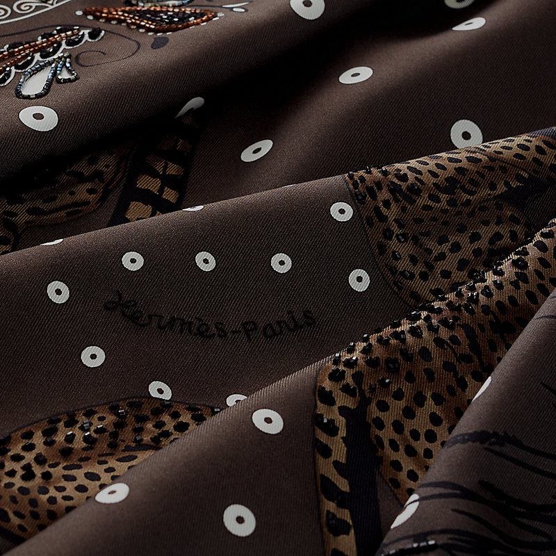 Guepards Bandana embroidered scarf 90 - Brown | Hermès